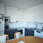 Scandinavian Taiteilijan 3h Apartamento